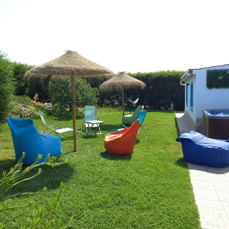 Holiday home Monte Da Sacha,privacidade,jacuzzi E Praia
